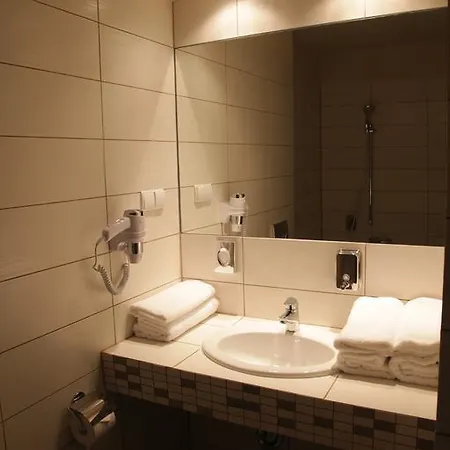 Hotel Swiecice Hotel 3*
