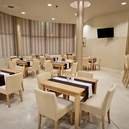 Hotel Swiecice Swiecice